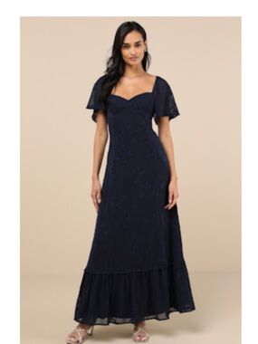 Lulu's Navy Sweetheart Neck Maxi Dress
